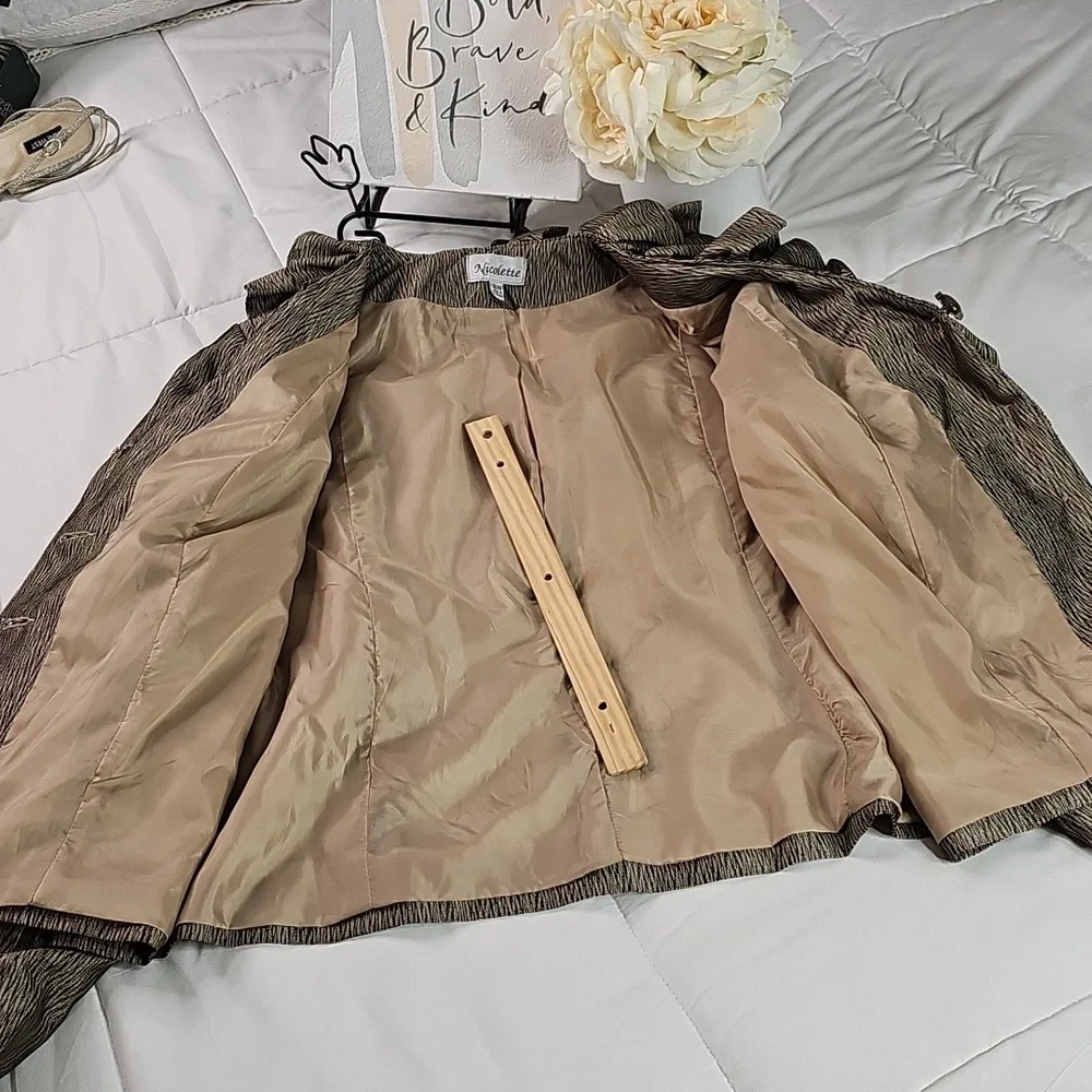 Nicolette Ruffled Blazer Jacket Elegant Wear Office Wear Career Minimalist - Picture 15 of 16